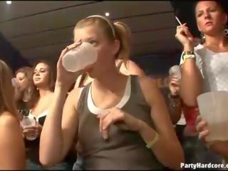 Girls wants to fuck the army dancer