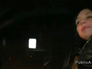 Vole fucks hitchhiker v verejnosť