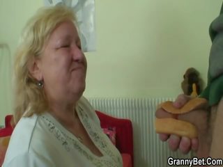 Grannies fucks to phallus