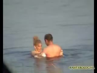 Couple Captured Having x rated clip In Lake