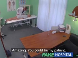 Fakehospital sales rep noķerti par kamera izmantojot vāvere līdz pārdot hungover ārsts pills. vairāk par ushotcams
